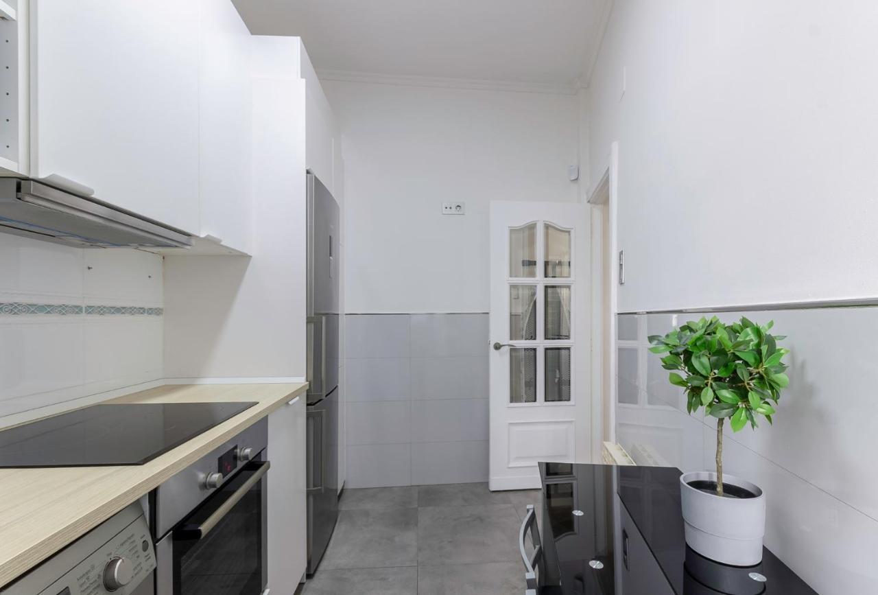 2 Paradas Al Cascoviejo, 1 Min Al Metro - Basarrate Бильбао Экстерьер фото